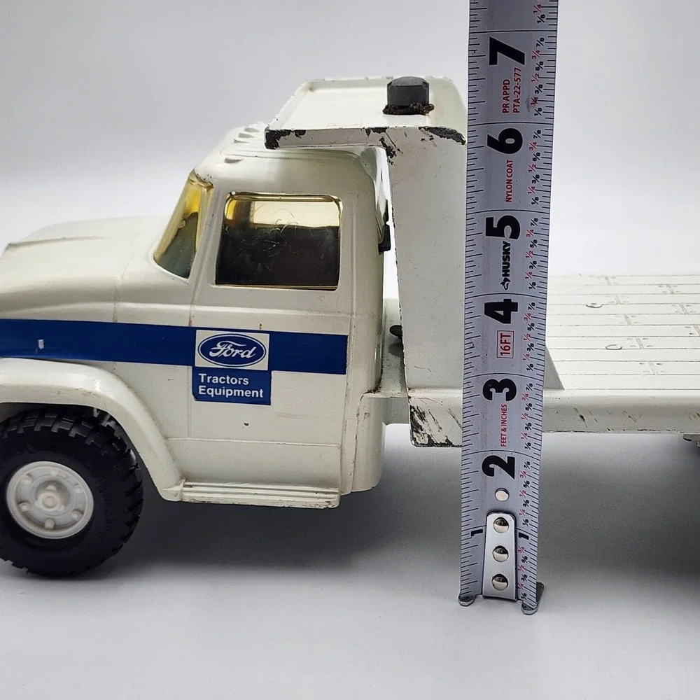 1/16‎ Ertl Tilt Bed Ford Tractors Equipment Implement Truck Rollback SEE PHOTOS
